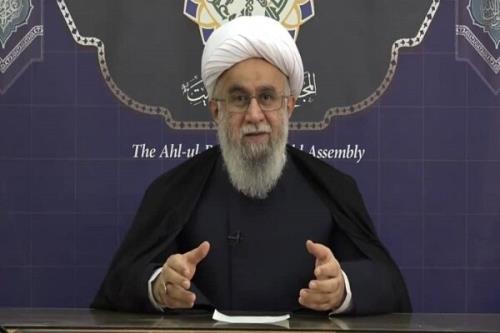 امام خمینی(ره) خودرا وقف امت اسلامی کرد