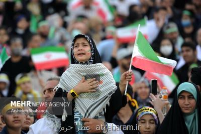 سلام فرمانده درس کودکانمان به جهت اینکه به یاد امام زمان(عج) باشیم