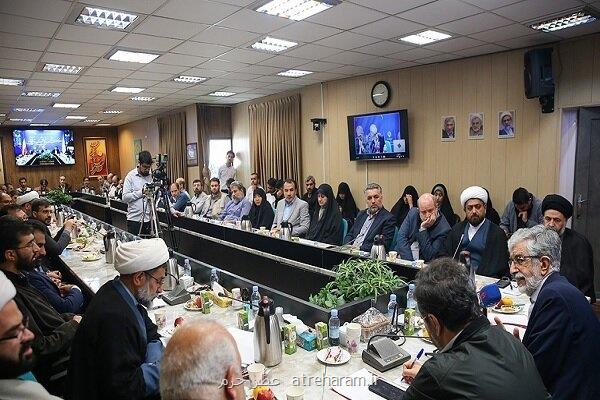 عرضه دین فارغ از بدعت های صدمه زا راه مقابله با سکولاریسم است