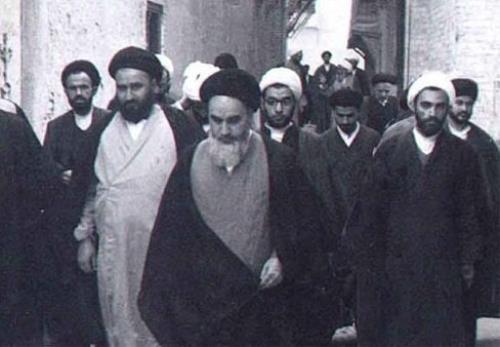 ذکاوت امام خمینی و پیشگیری از شکنجه مراجع تقلید قم