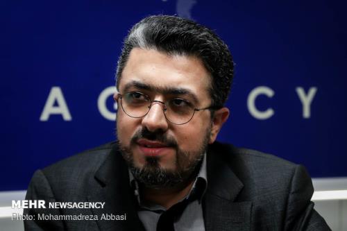 مادری که بعد از شنیدن نغمه روضه برنامه محفل دار فانی را وداع گفت