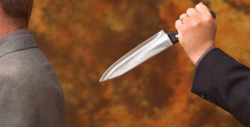 دشمن همیشه رودرروی ما نیست