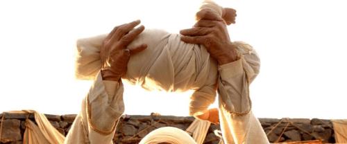 داستان فرزنددار شدن مرد و زن پیر و نازا به لطف خدا