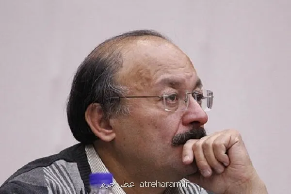 فلسفه در دانشگاه ایرانی، خودآگاه نیست